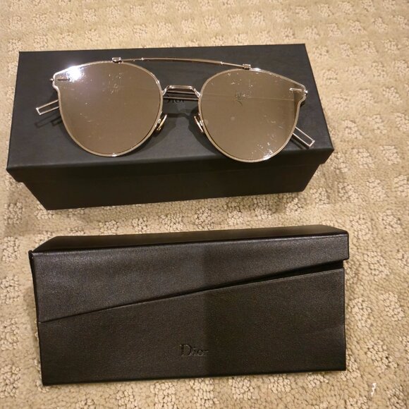 Dior Mirror Lens Sunglasses - Picture 7 of 8